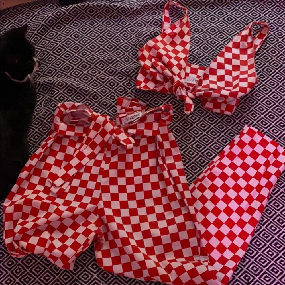 Checkered Two Piece Set 🏁 - Picture 2 of 4